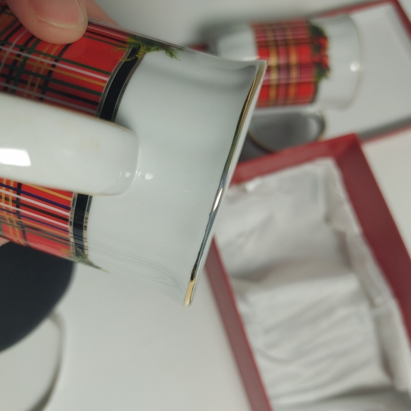 🌟SALE! New Royal Elfeda Porcelain Christmas mugs - Picture 2 of 5